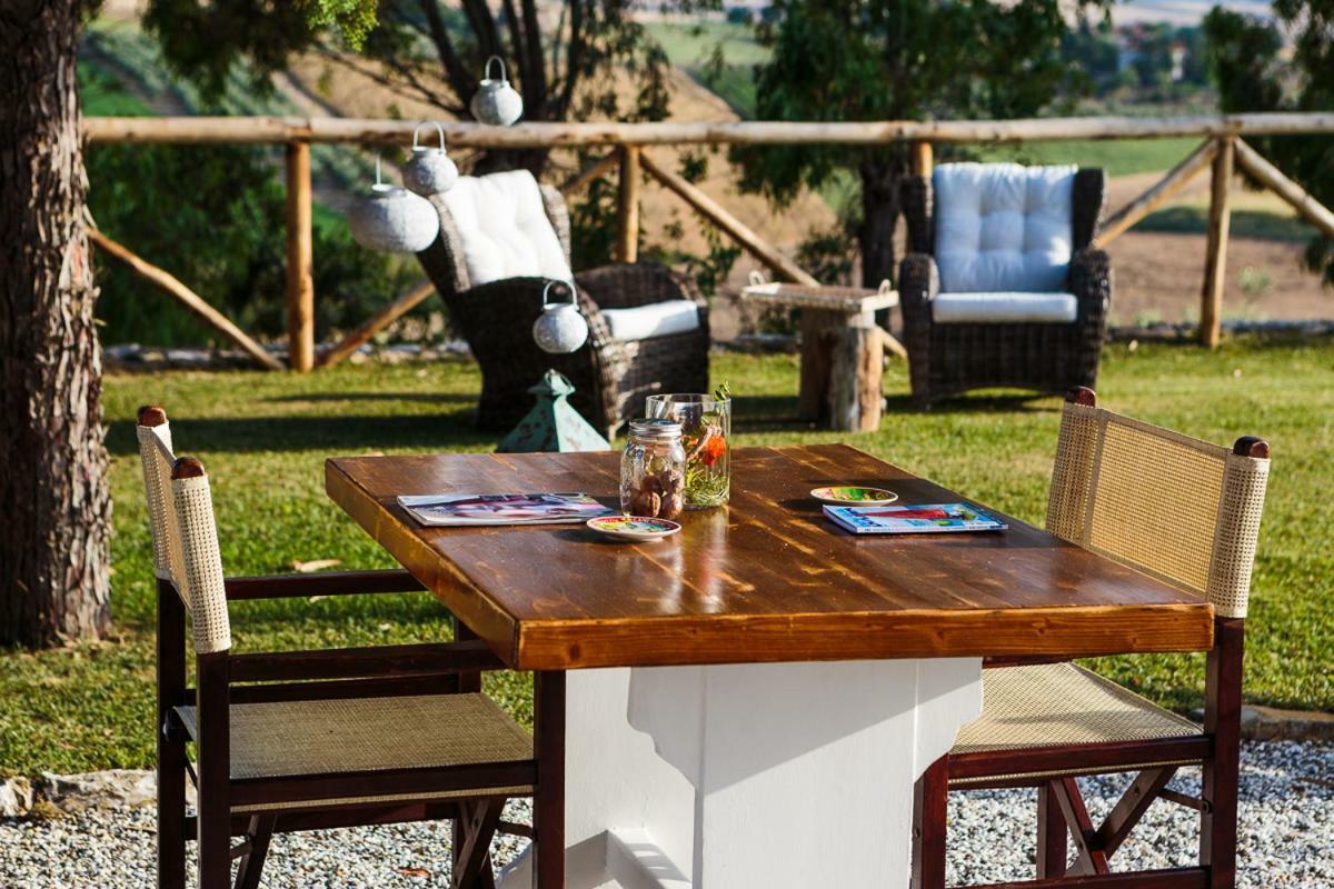 Il Montelletto Bed & Breakfast ซานตาลูเช ภายนอก รูปภาพ